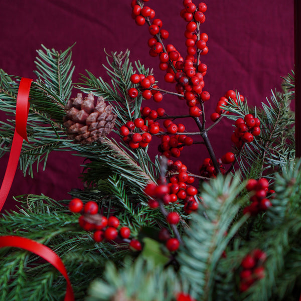 Candied Apple Holiday Tabletop Centrepiece